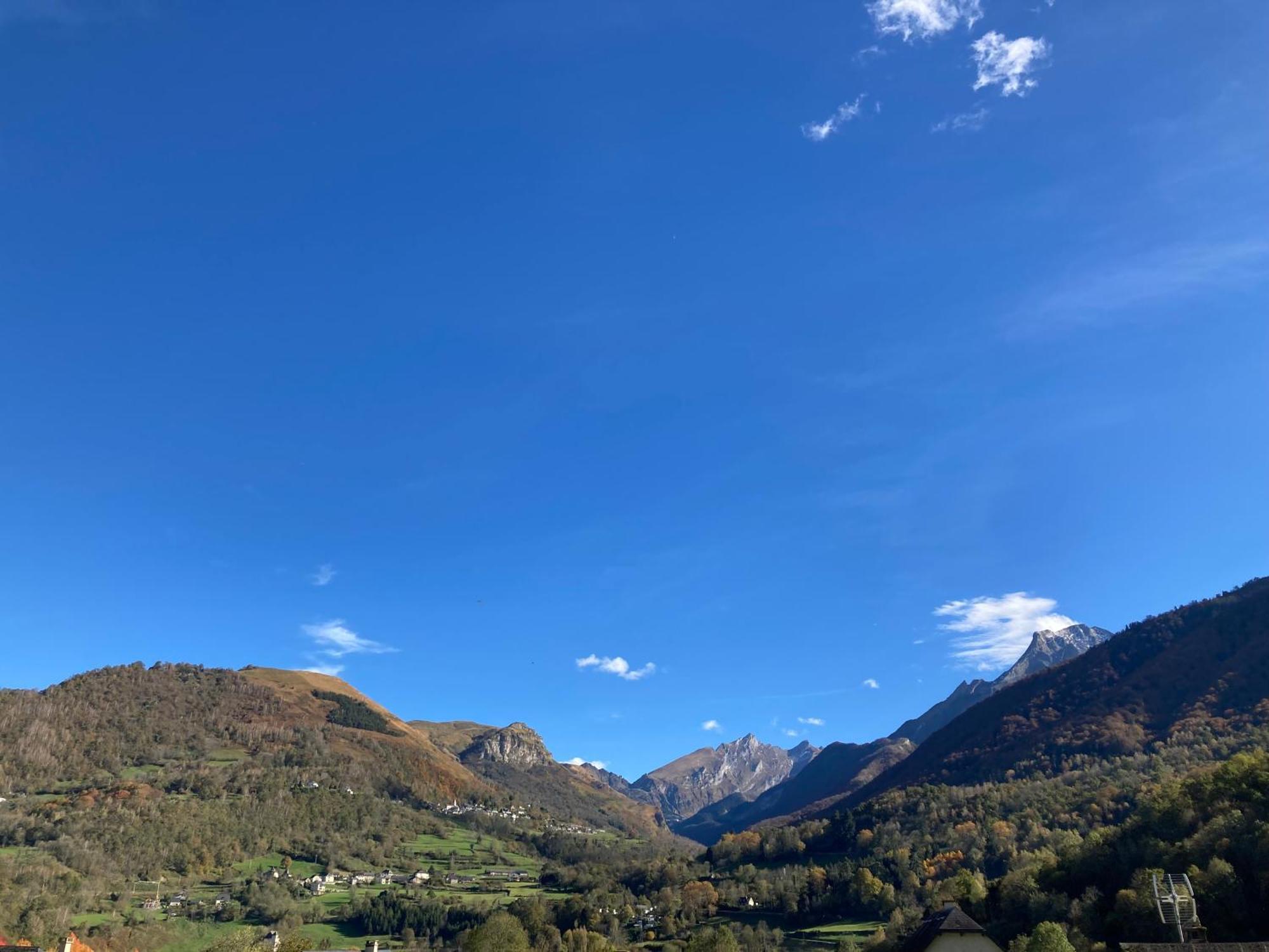 Gite Le Pic Du Ger Laruns Exterior foto